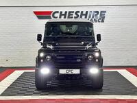 LAND ROVER DEFENDER 90
